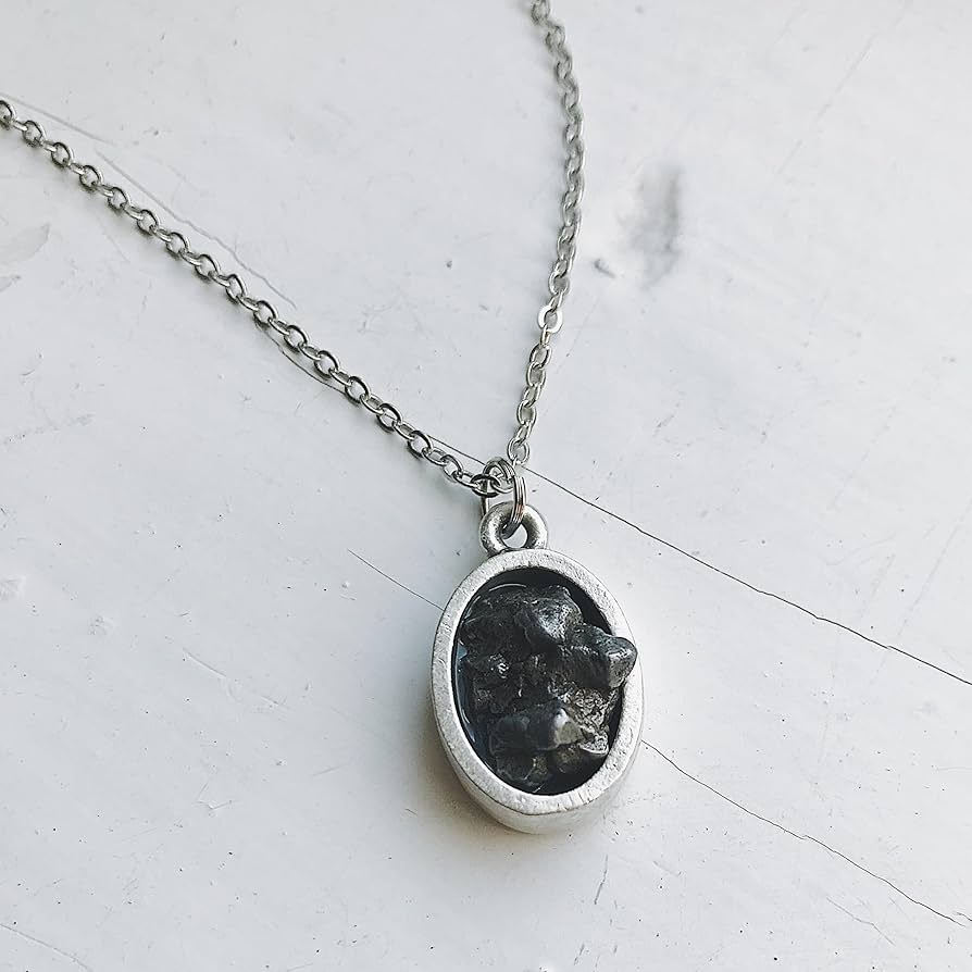 アクセサリー Etrarium Meteorite Necklace Amazon.com: Meteorite Necklace, Silver, Oval Pendant